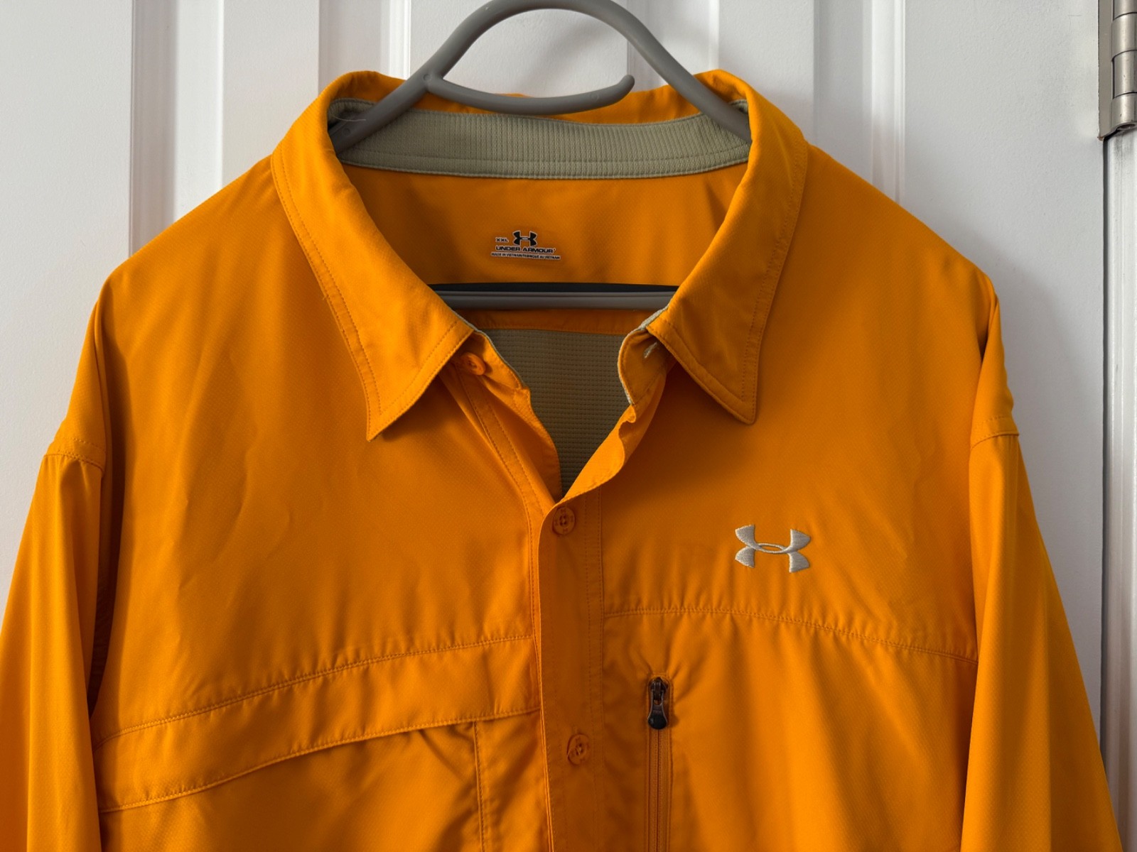 Under Armour Yellow Vented Hiking Fishing Hidden Button Up Shirt, Men’s XXL gallery