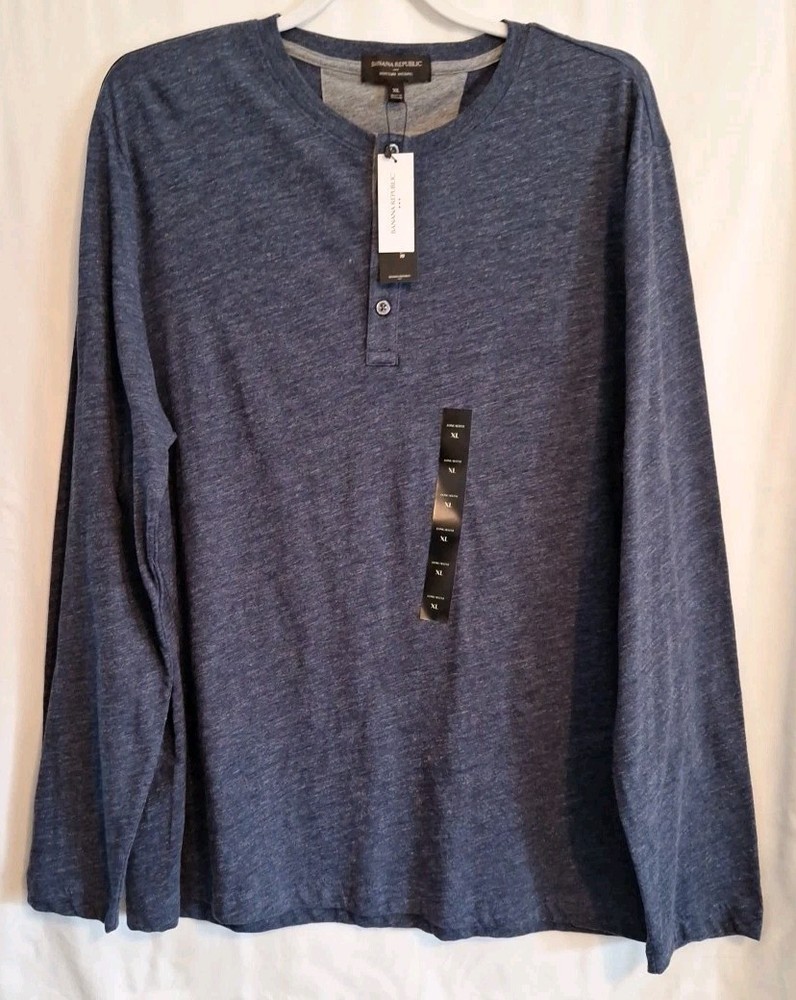 Banana Republic Performance Wear With Moisture Wicking Shirt