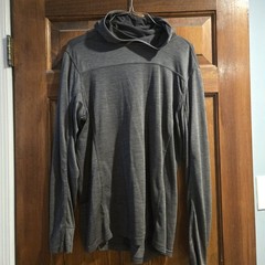 KUHL Engineered Hoody Mens M Long Sleeve Performance Hiking Hoodie 7423 UPF Gray
