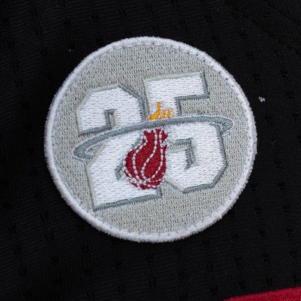 MITCHELL & NESS NBA ROAD FINALS JERSEY MIAMI HEAT 2012 DWYNE WADE gallery