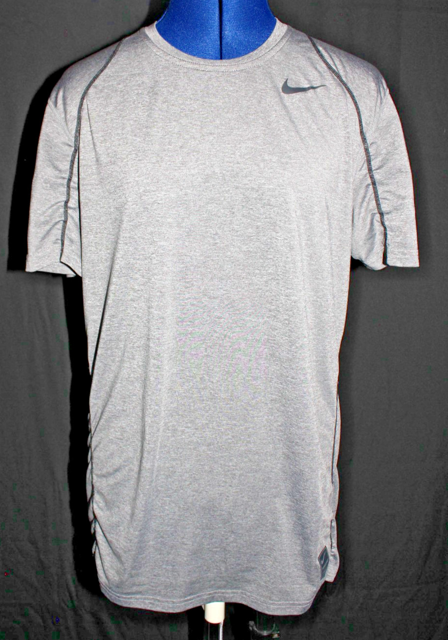 Nike Pro Vented Fitted Dri-FIT Training Shirt 703104-091 Mens Size M gallery