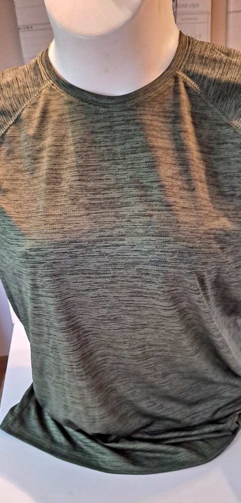 Athletic Activewear Men's Xersion Everair Green Heather LT Sports Tshirt Dry