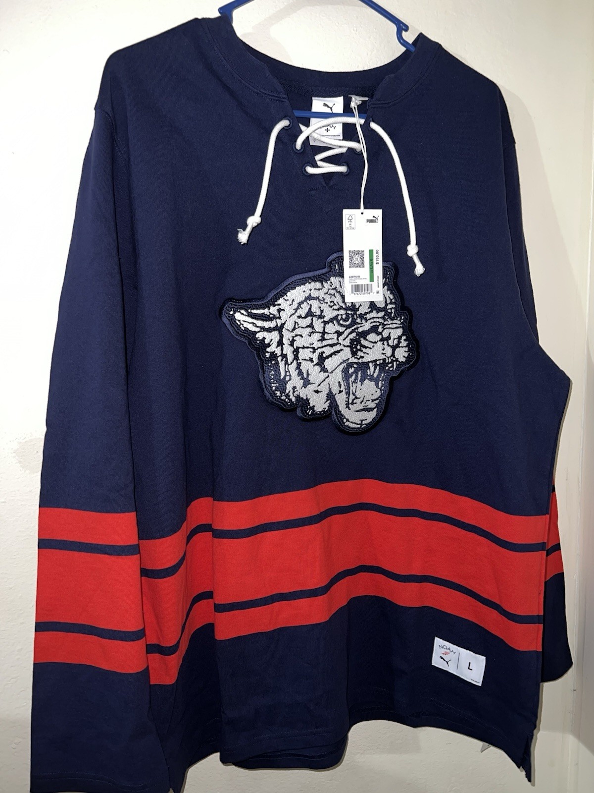 Puma Noah Striped V Neck Long Sleeve Hockey Jersey Men's Size Large 62819606 gallery