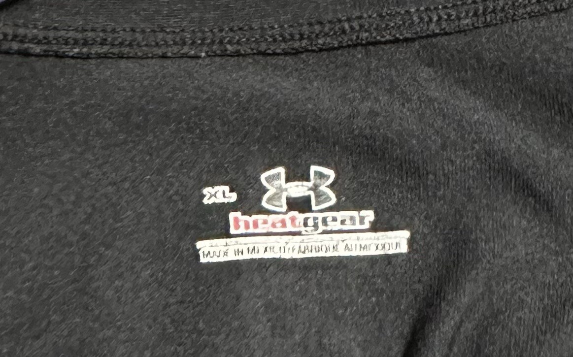 Under Armour Heat Gear Shirt Men XL Black Pit To Pit 22in. & L 26.5 In. gallery