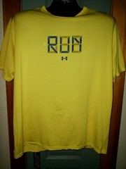 UNDER ARMOUR SHIRT CASUAL CREW NECK REG FIT SIZE XXL HEAT GEAR UNIQUE! NICE WOW
