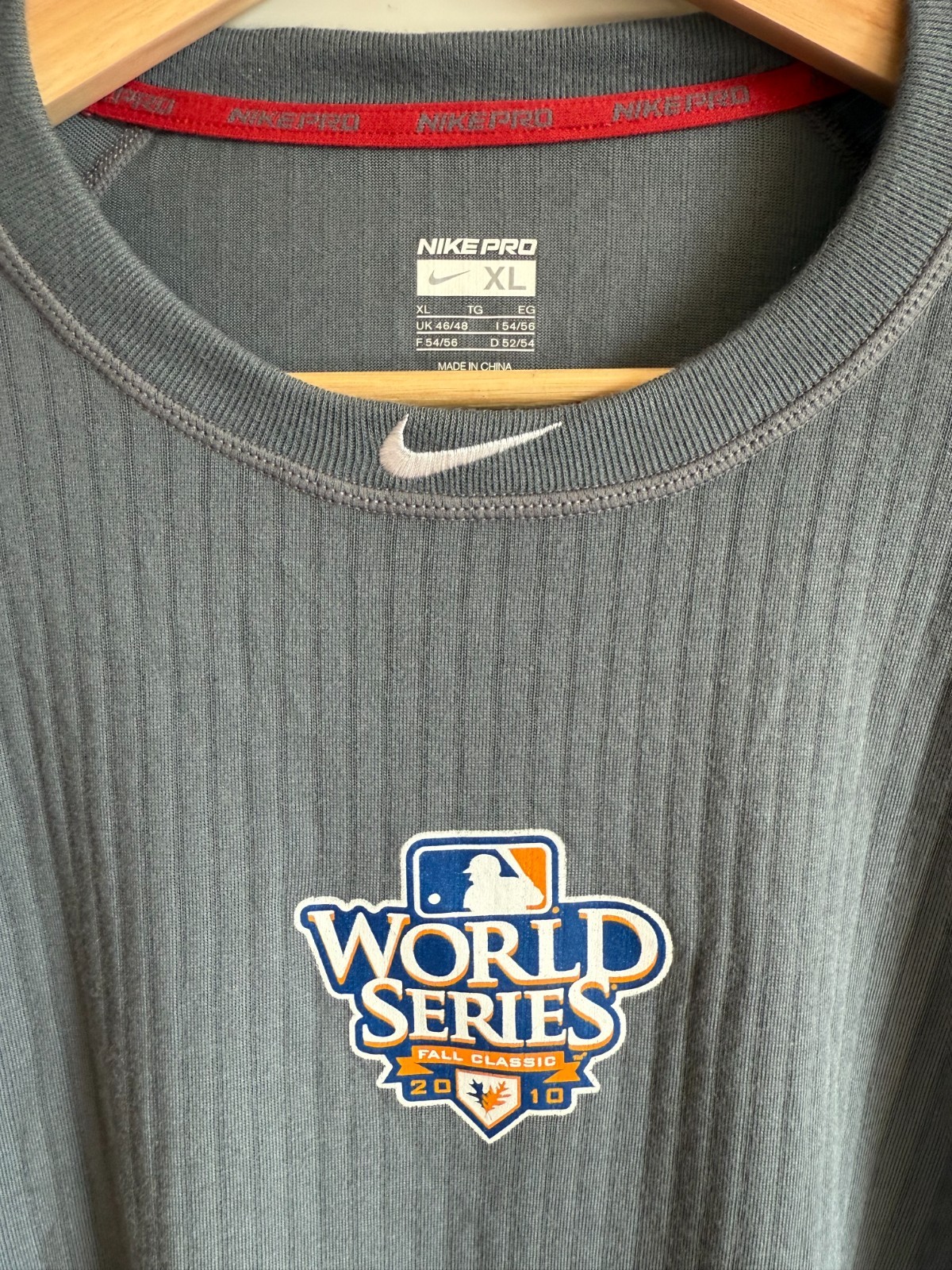 New Nike Mens Red/Gray 2010 Rangers World Series Long Sleeve Thermalite Shirt XL gallery