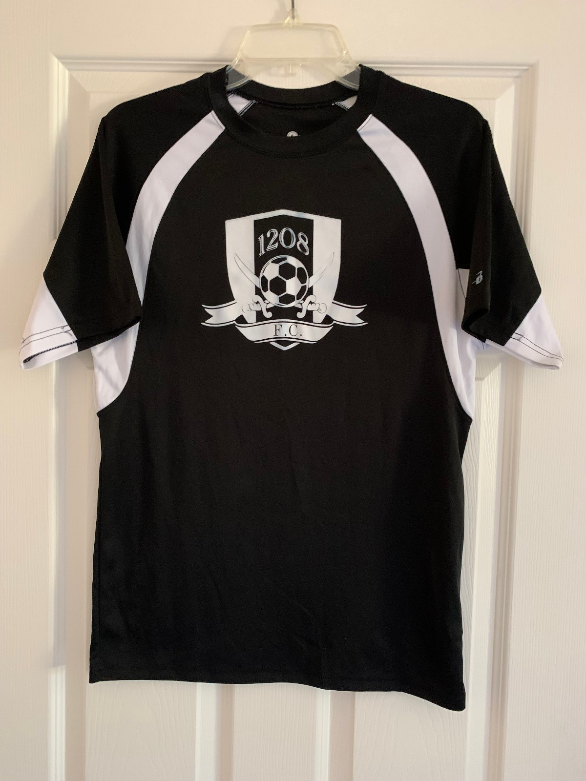 Badger Sport Black and White Dri-Fit Short Sleeve Shirt Sz Small,Polyester gallery