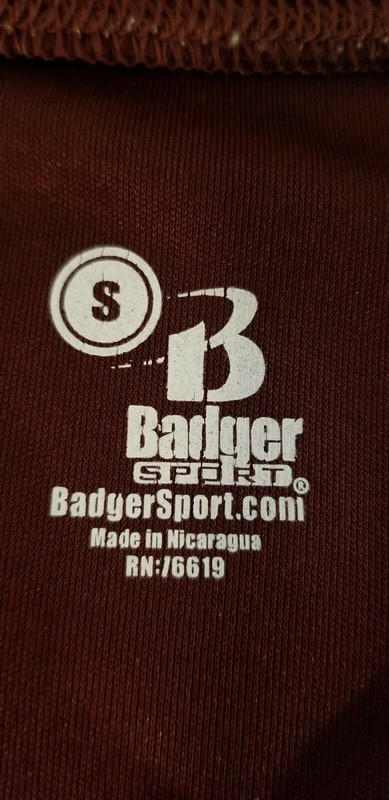 Men's Badger Sport Fitness Shirt Small Burgundy Fitted Lng/Slv Performance EUC gallery