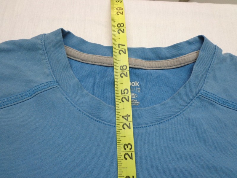 REEBOK PLAY DRY BLUE T-SHIRT LARGE Flaws gallery