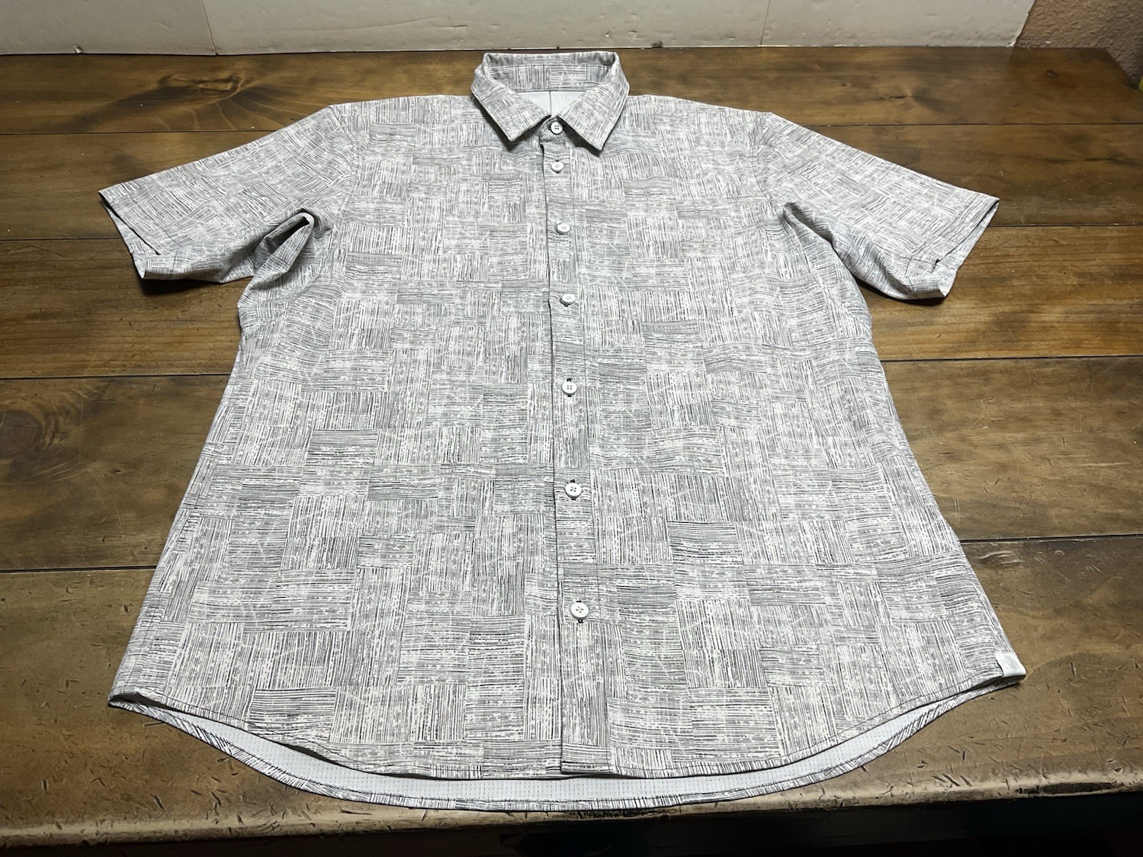 Lululemon Airing Easy Short Sleeve Shirt Medium Gray White Live In Practice gallery