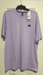 New Adidas Men’s Short Sleeve Train Essentials Tee Shirt Plum Purple Logo Size L