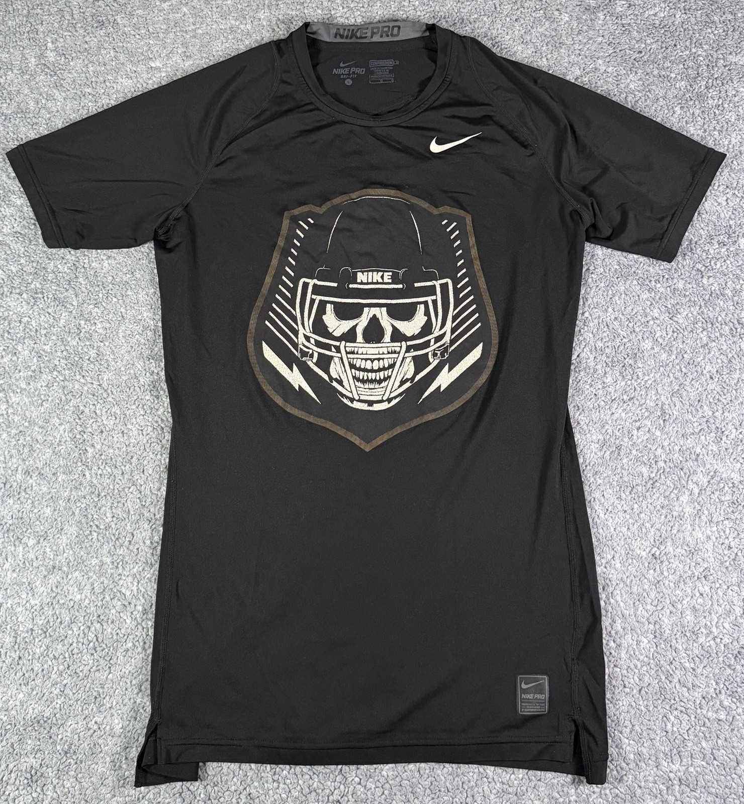 Nike Pro Dri-Fit Compression Football Skull Shirt Men’s Size Large Performance gallery