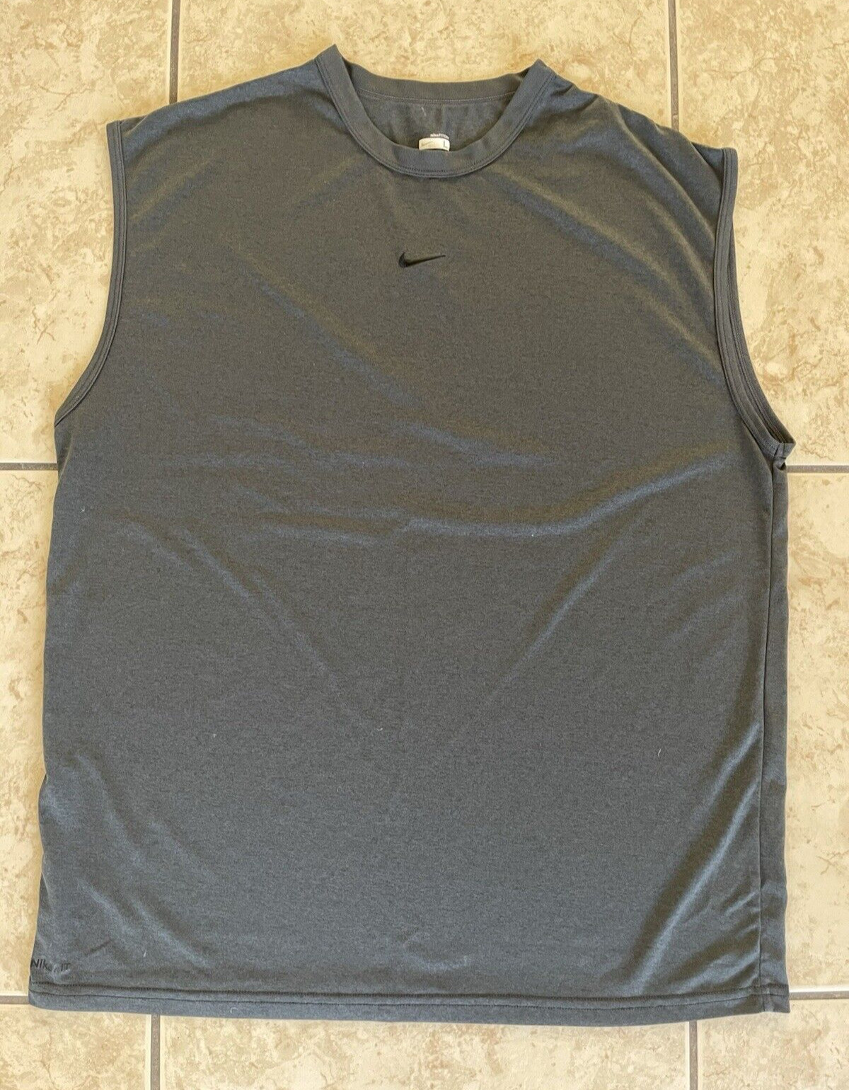 Nike Men’s Sleeveless Gray Basketball Tank Top Sports Training Athletic T-Shirt gallery