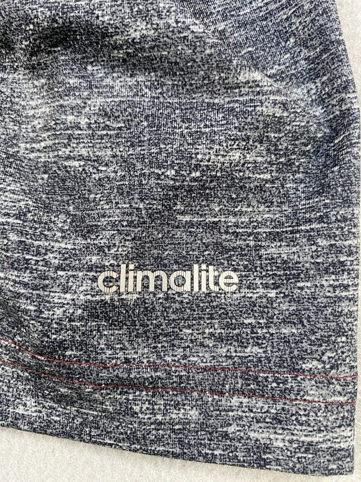 Adidas Techfit Climalite Compression Shirt Men’s XL Maroon Gray Athletic Gym Tee gallery