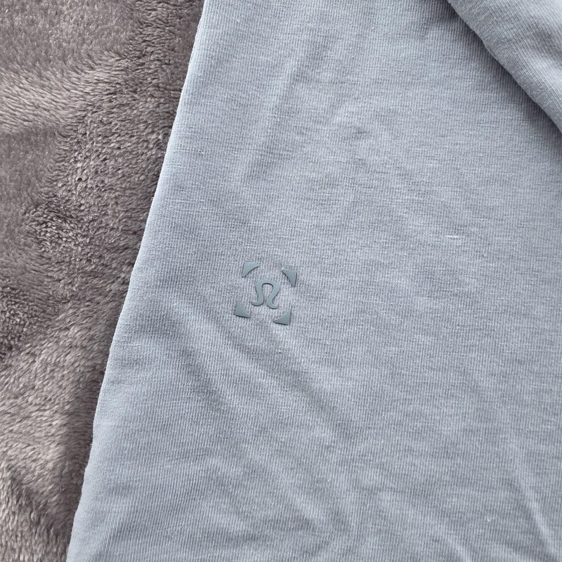 Lululemon Shirt Mens Medium Blue Long Sleeve Henley Performance Athletic Top gallery