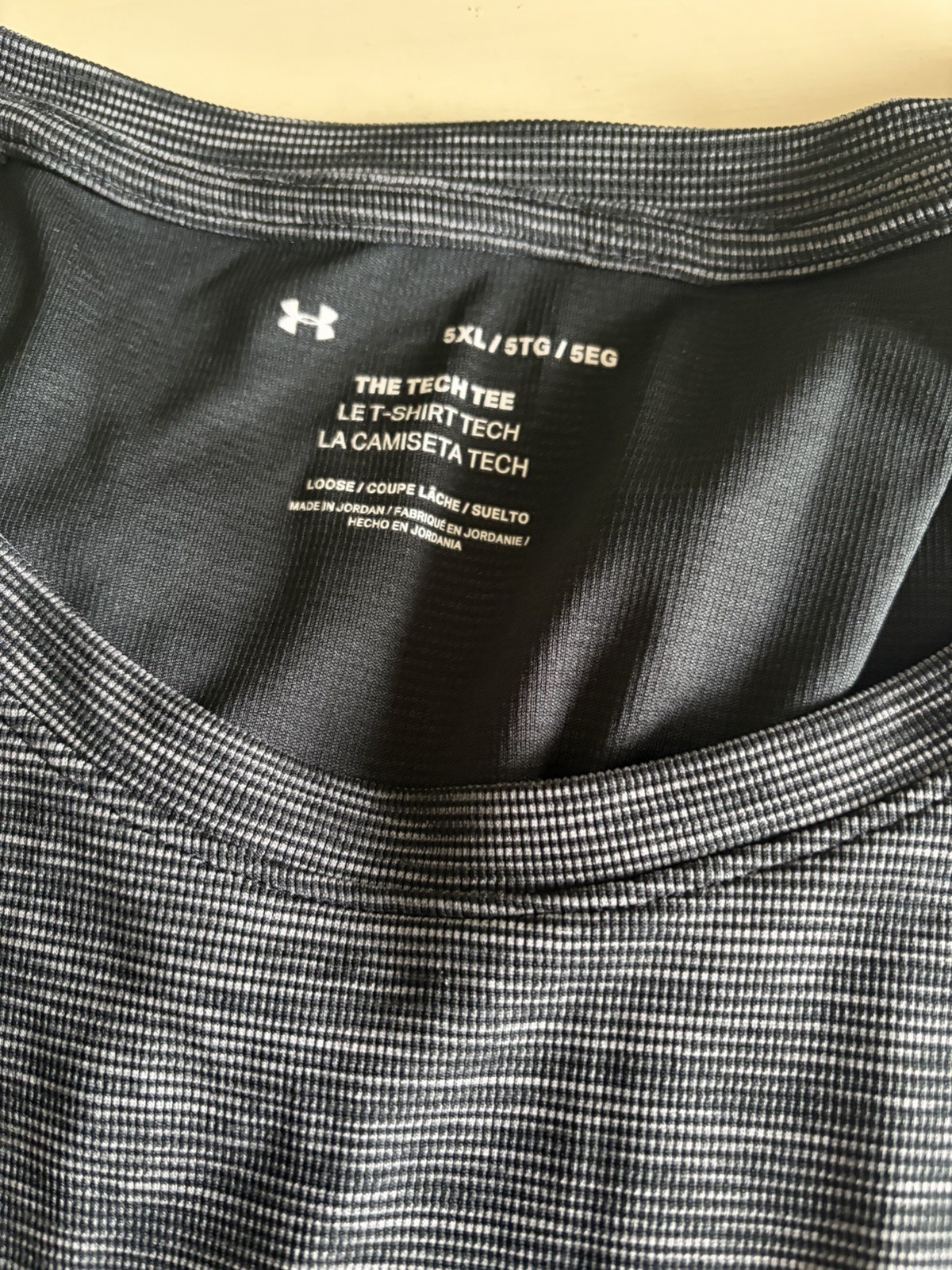 Under Armour UA Tech Men's 5XL Big & Tall Loose Heather Gray/Black Logo Tee gallery