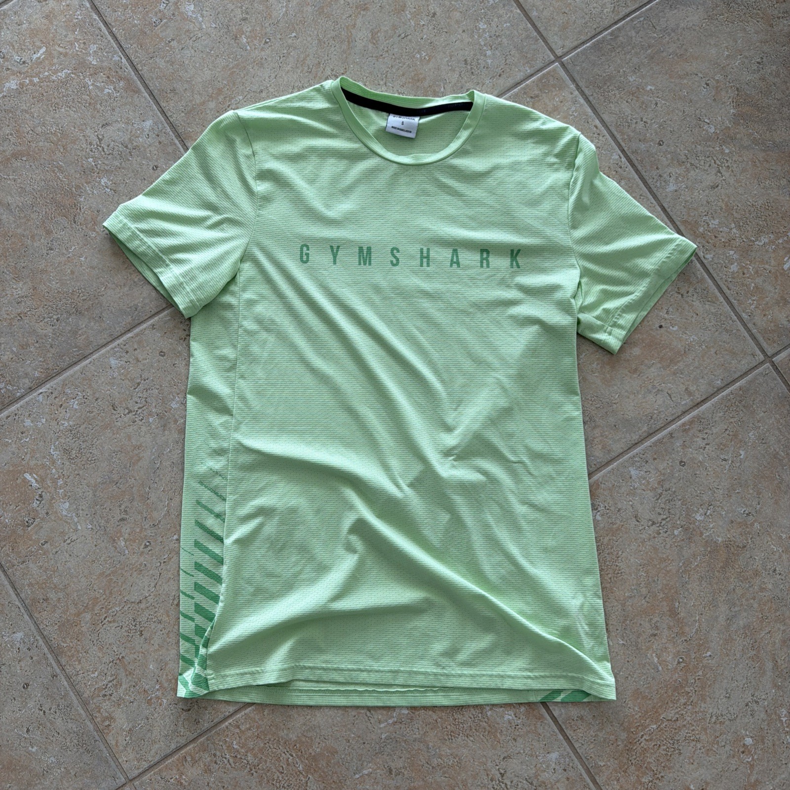 Gymshark Men's Small Light Green Short Sleeve Spellout Logo Fitness T-Shirt gallery