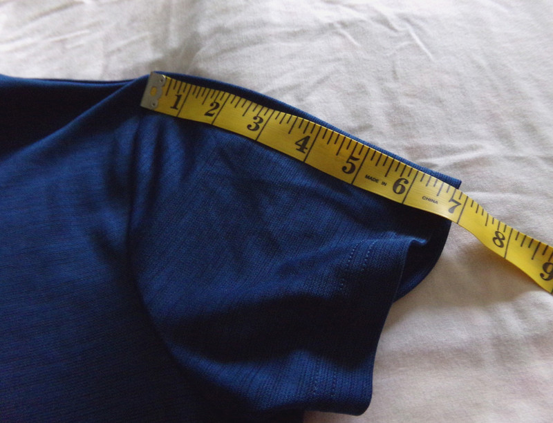 Under Armour Blue T-Shirt with White Lettering, Women's Large, Loose, Heatgear gallery