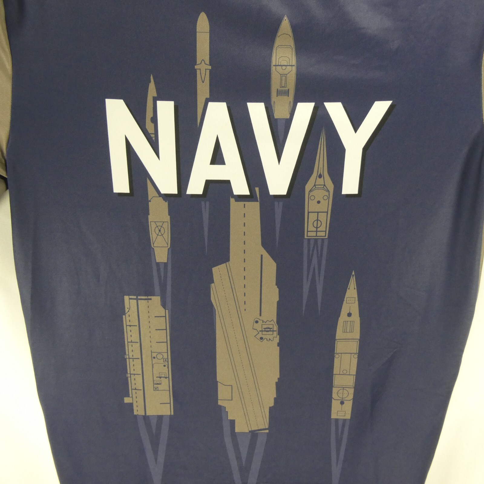 New Under Armour Men's Blue Gray Large US Navy Shirt Rash Guard Lightweight gallery