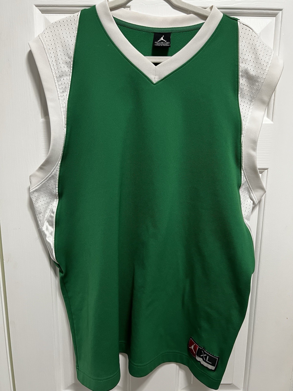 Jordan Team XL Nike Team Men's Size XL Green White Jumpman Jersey Basketball gallery