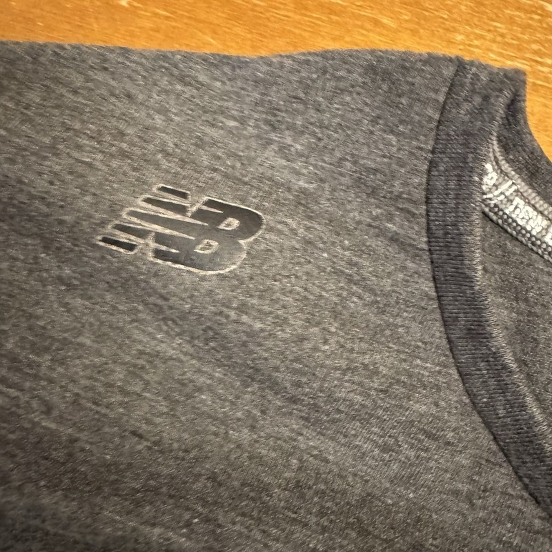 New Balance Shirt Mens Large Gray Lycra Dri Long Sleeve Pro gallery