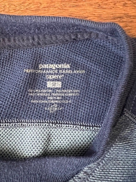 Patagonia Men's Capilene Crew Long Sleeve Shirt Blue Size M gallery