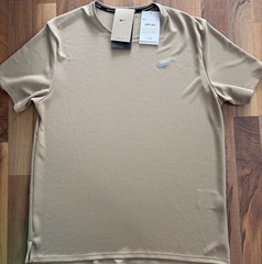 Nike Running T Shirt Size Large Tan Gold Brown Dri Fit UV UPF 40 Miller
