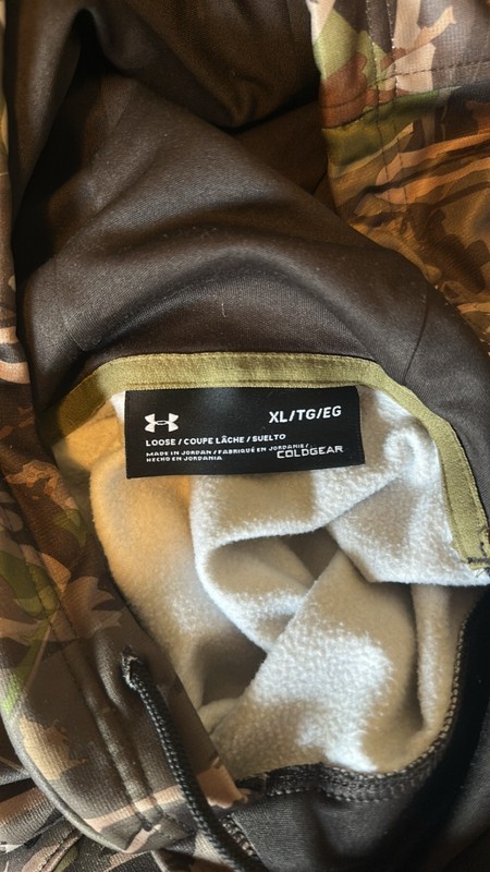 Under Armour ColdGear Camouflage Hunting Set Men's XL Hoodie and 36/32 Pants gallery