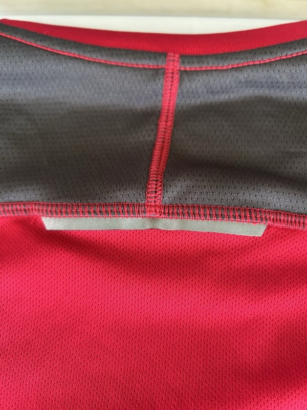 Men's New Balance Running Shirt red gray XXL Lightning Dry Fabric Logo gallery