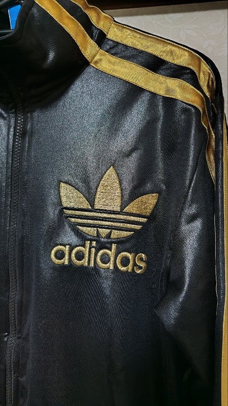 Adidas Originals Chile 62 Big Logo Jersey M Black Engraved buttons JP 2512TK gallery