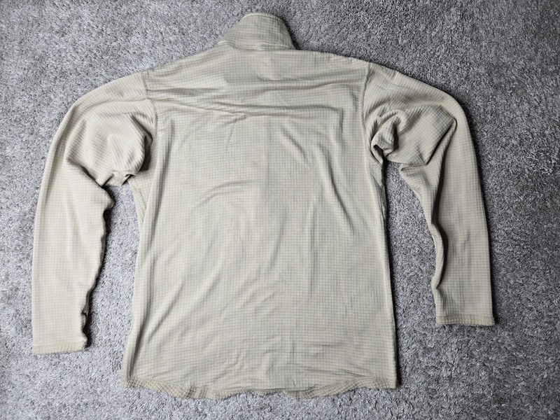 Military Gen III Grid Fleece Men's Medium Beige Long Sleeve 1/2 Zip Cold Weather gallery