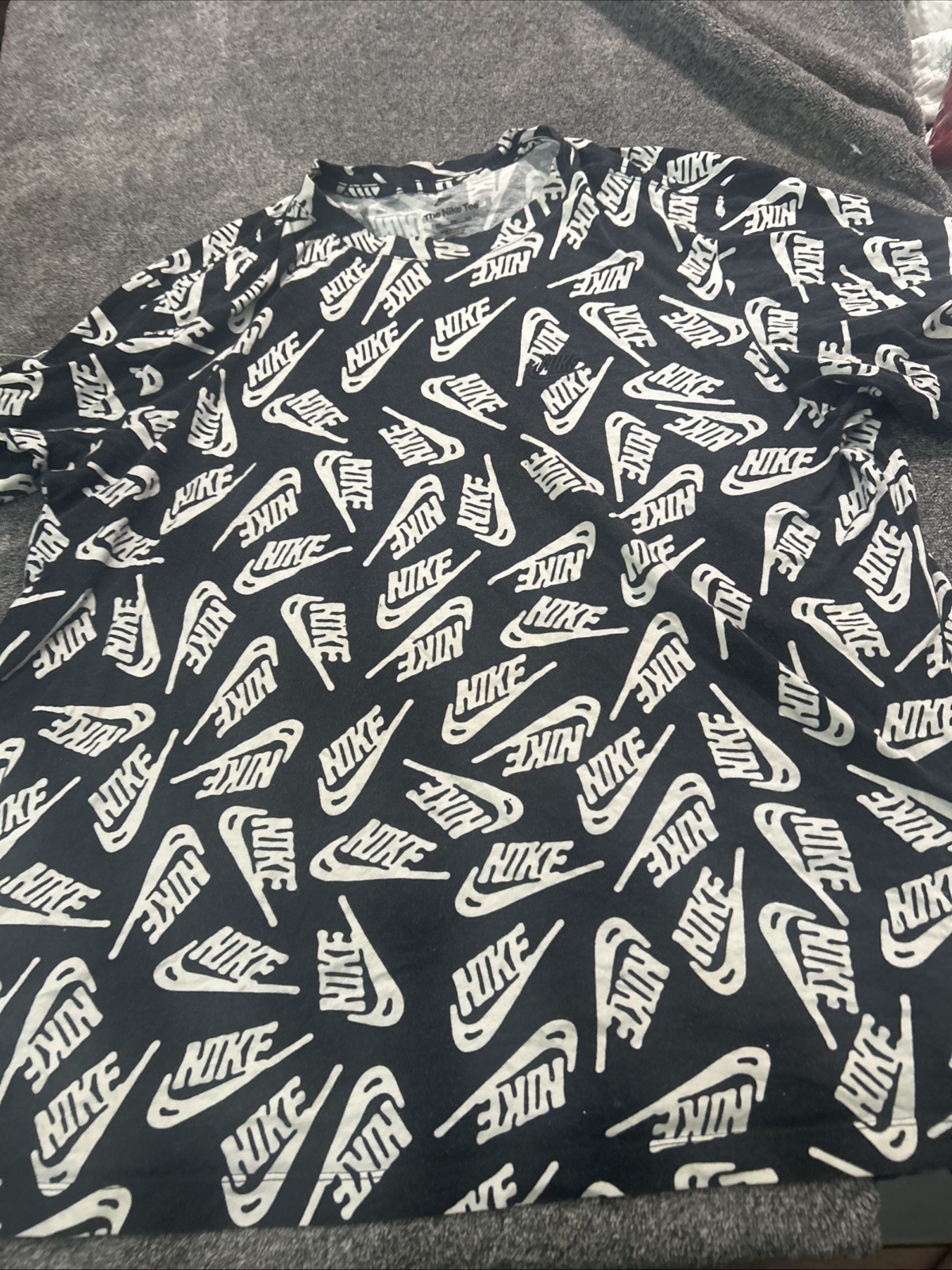 Nike Tee Men's All Over Logo Print Graphic T-Shirt size 2XL Black AOP gallery