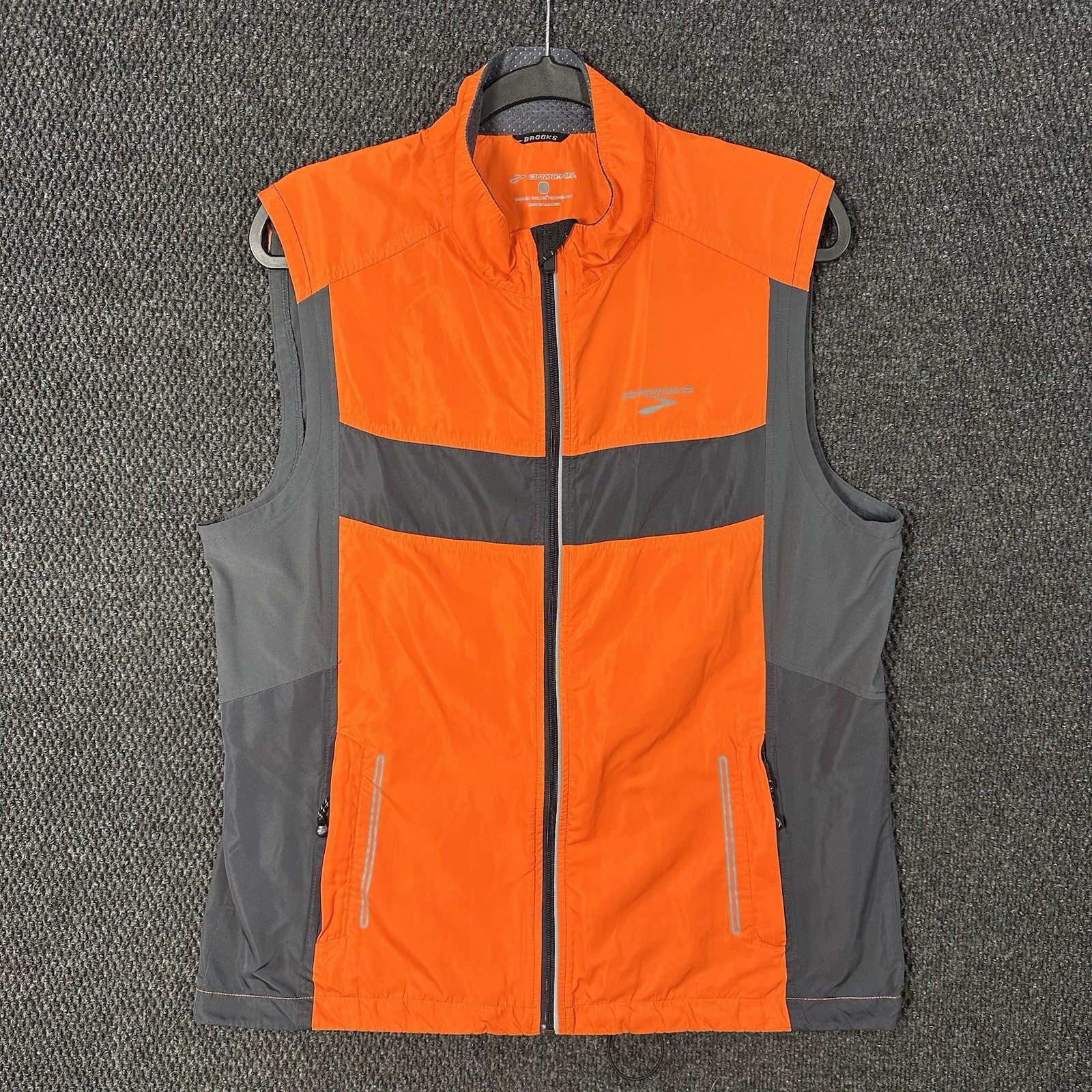 Brooks Shelter Technology Running Vest Mens L Orange Full Zip Reflective Vented gallery