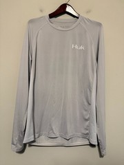 🎣 HUK Pursuit Performance Shirt Mens Medium