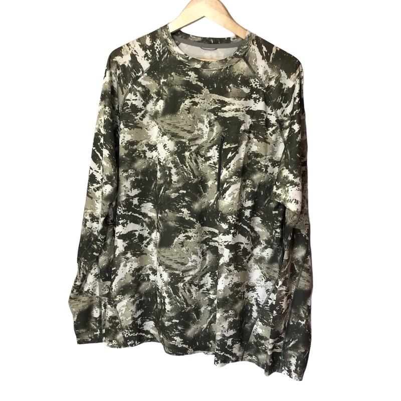 Patagonia Sunshade Technical CREW Men's XL Green Camo gallery