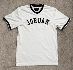 NIKE Jordan Air Mesh Gym White Thick Jersey Mens Size Medium