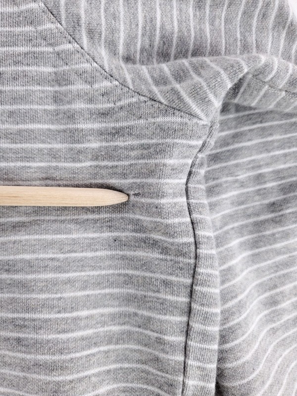 Peter Millar Crown Comfort 1/4 Zip Grey White Striped Long Sleeve Mens XL gallery