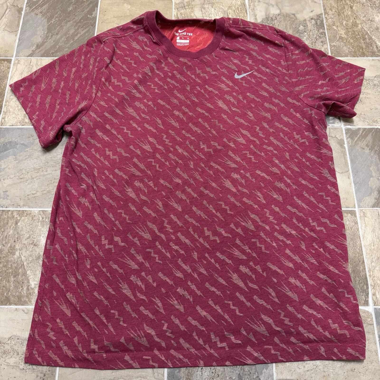 Nike Shirt Mens Extra Large Red Dri Fit Lightning Bolt Running Active gallery