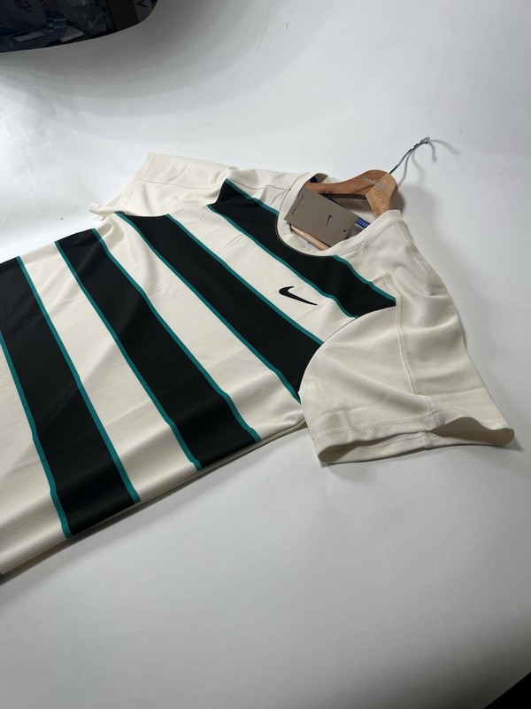 Size Medium Nike Court Slam Carlos Alcaraz 2025 French Roland GarrosTennis Shirt gallery