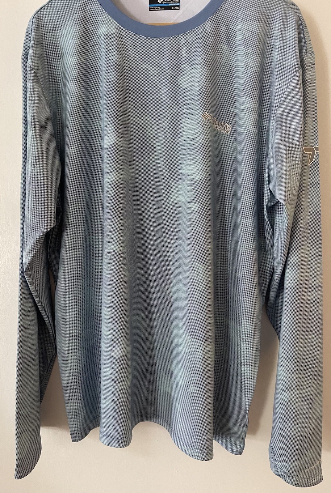 Men’s XL Columbia Titanium UPF 50 Sun Deflector Dots Shirt Omni Wick Omni Shade gallery