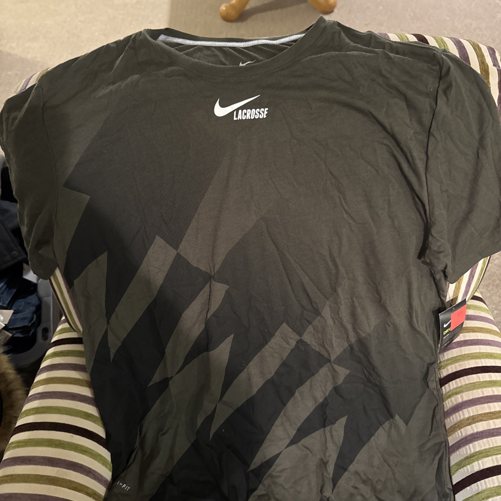 Nike Lacrosse Mens Size XL Dri Fit Athletic Shirt . Great Looking NWT gallery