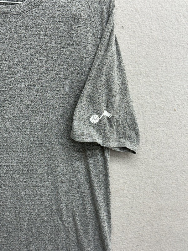 Lululemon Mens M Gray Heathered T Shirt Athleisure Utah Jazz Better Everyday gallery