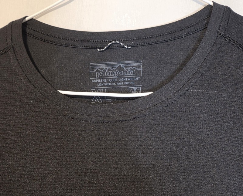 Patagonia Capilene Cool Lightweight Crewneck Top Shirt Base Layer Size XL gallery