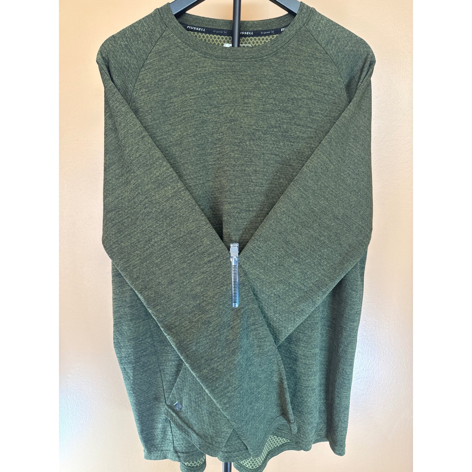 Russell Athletic Mens Training Fit Dri-Power 360 Long Sleeve Shirt Olive Green gallery