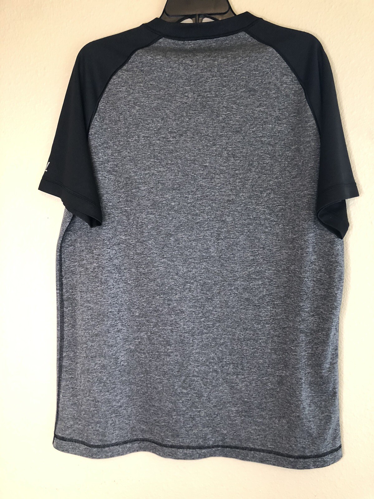Speedo Men's Large Performance / Running Shirt Gray & Black gallery
