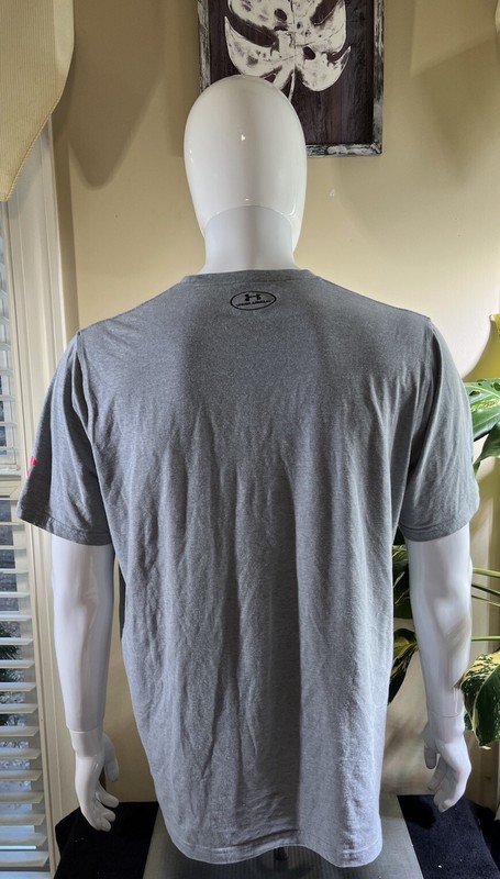 Under Armour: Mens Limited Edition Bay Watch Movie Gray Cotton T-shirt S-Large gallery