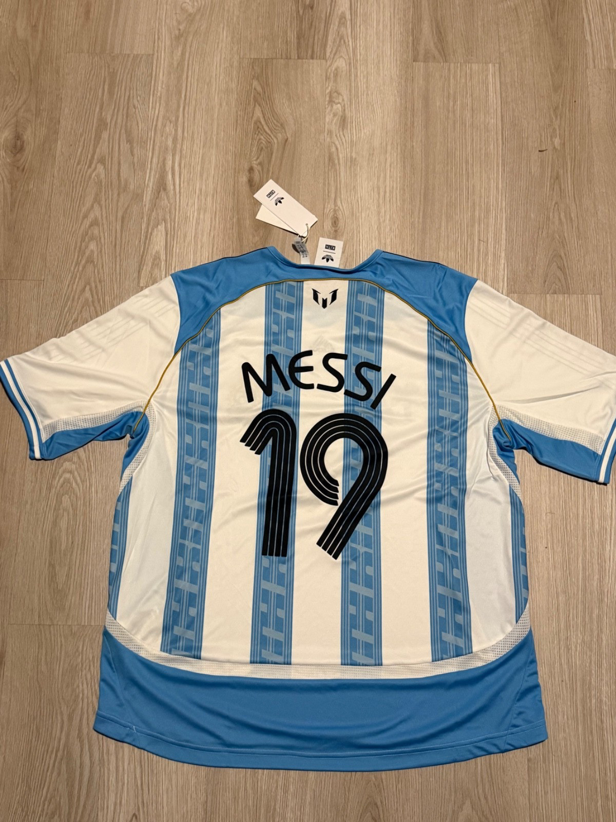 KITH x Messi x Adidas Football Jersey Brand New XL Blue/White In Hand gallery