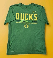Official OREGON DUCKS Green “Specifications” NIKE Dri-FIT Shirt Sz: Sm VGC