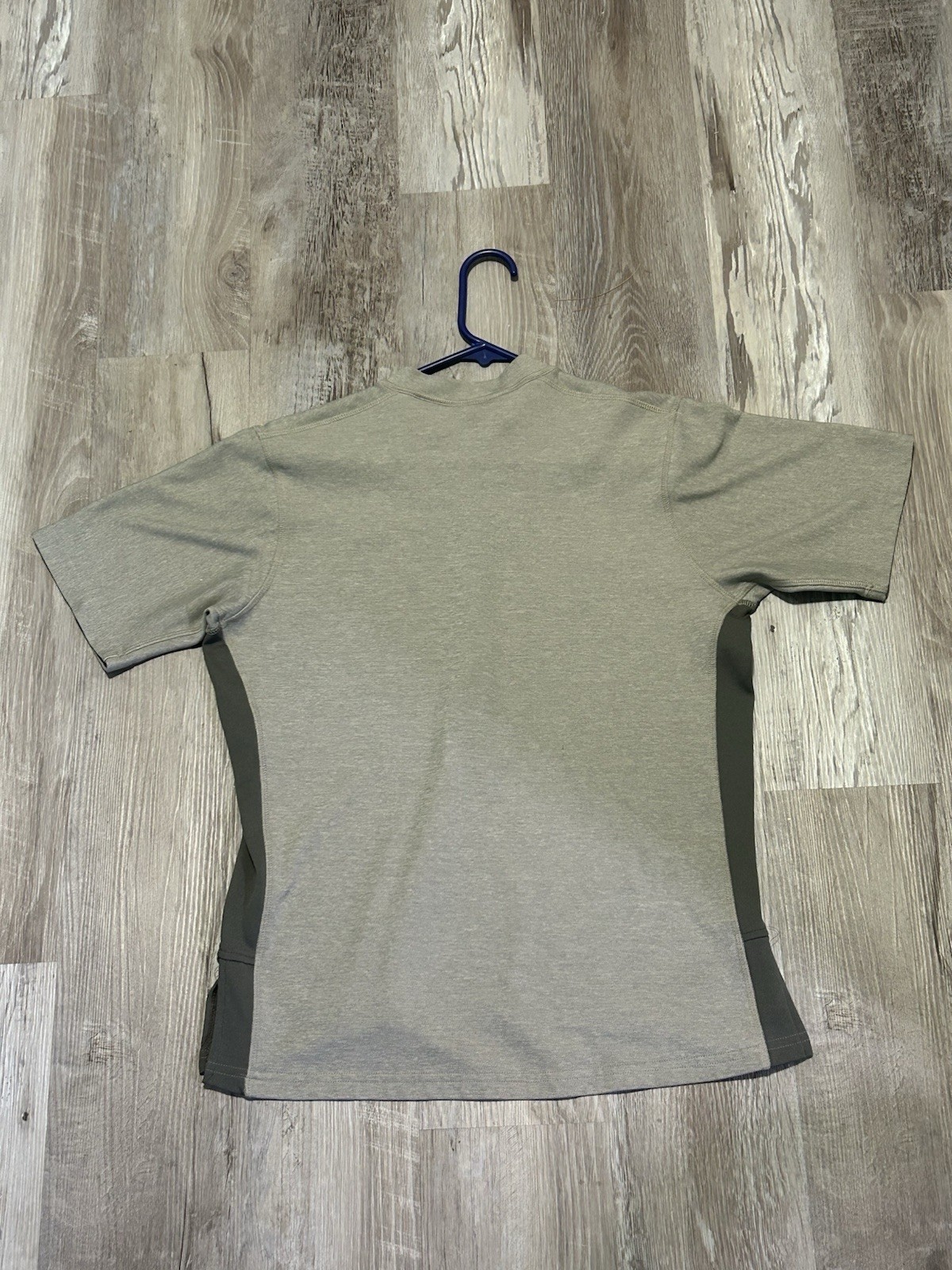 Mountain Hardware Men’s 1/2 Zip Pullover Two Tone Grey M Shirt gallery