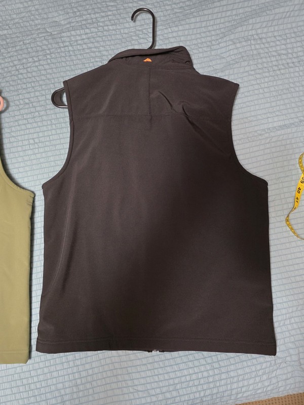 2PC bundle NWOT mens Vests Size Small gallery
